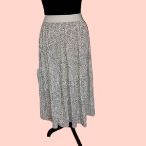Long skirt